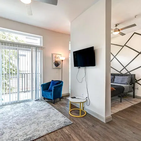 Cozy Downtown Apt Petok Free Wi-Fi Free Parking